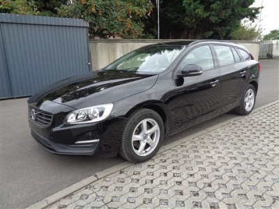 VOLVO V60 D2