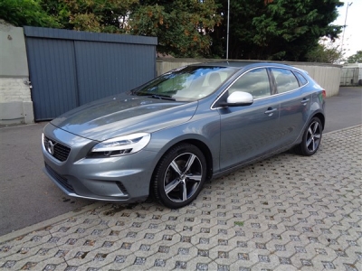 VOLVO V40 T2 R-DESIGN WINTER